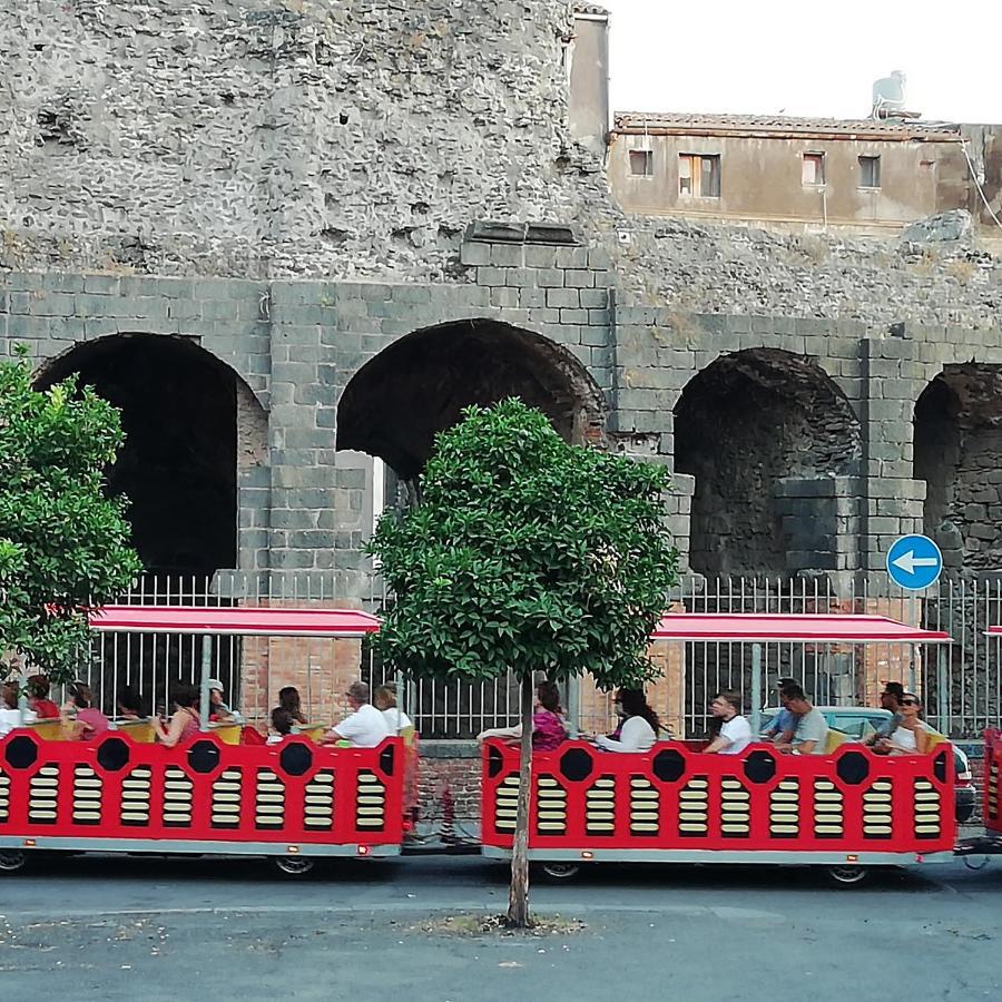 Theatron Houses Catania Esterno foto